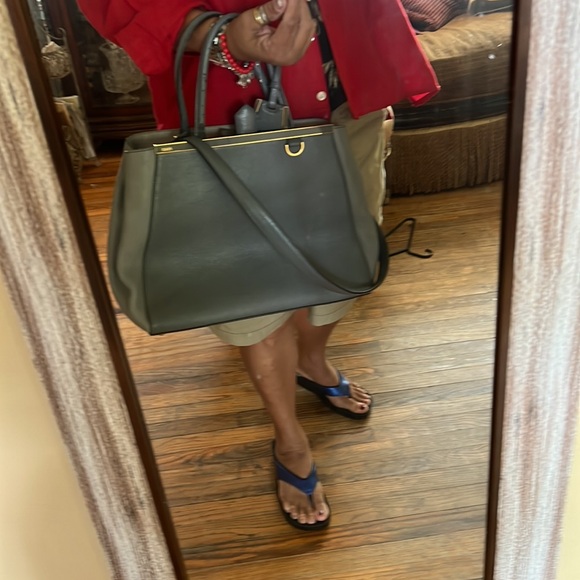 Fendi bag - Picture 11 of 16